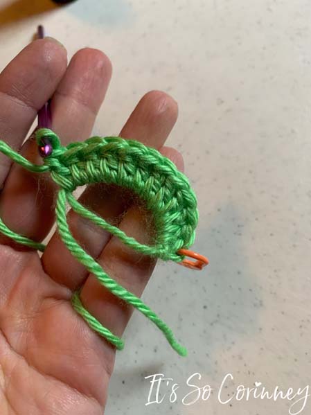 Double Crochet for 15 ml Essential Oil Bottle Sleeve