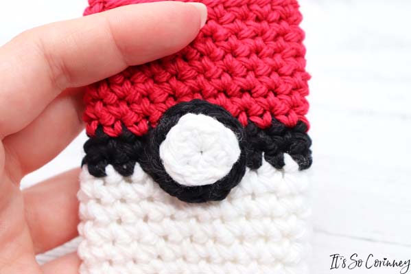 Finished Button For Pokémon Ball Crochet Gift Card Holder