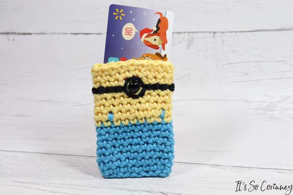 Finished Minion Crochet Gift Card Holder