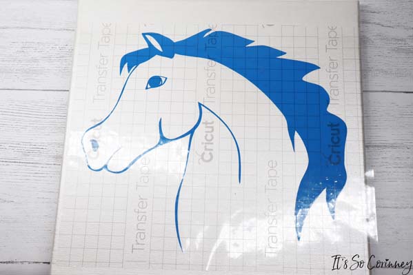 Position Horse Head In Center Of Prepared Canvas