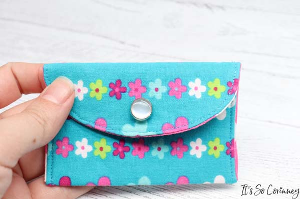 Credit Card Wallet Sewing Tutorial - It's So Corinney