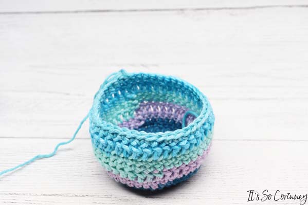 Round 12 Of Small Crochet Baskets