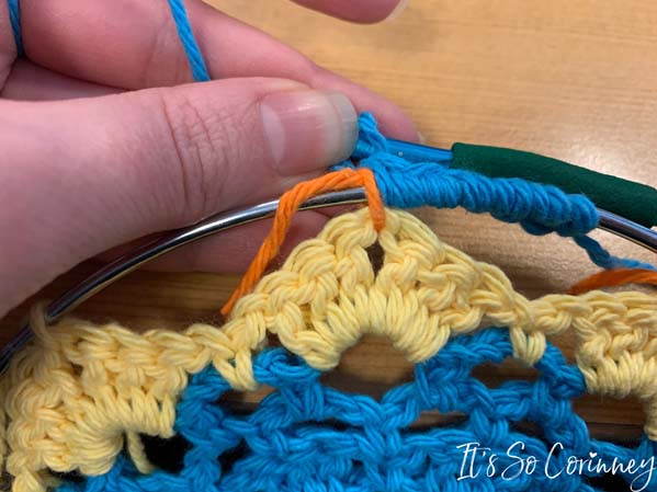 Single Crochet Around Until You Get To The Tip Of A Flower Petal