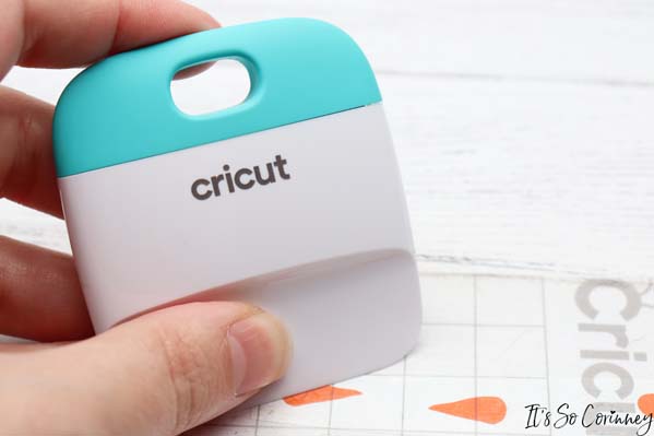 Use Cricut Scraper To Adhere Transfer Tape To Noses